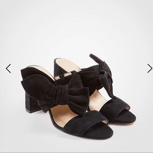 Ann Taylor Oriana Bow Velvet Slide Heels 8.5